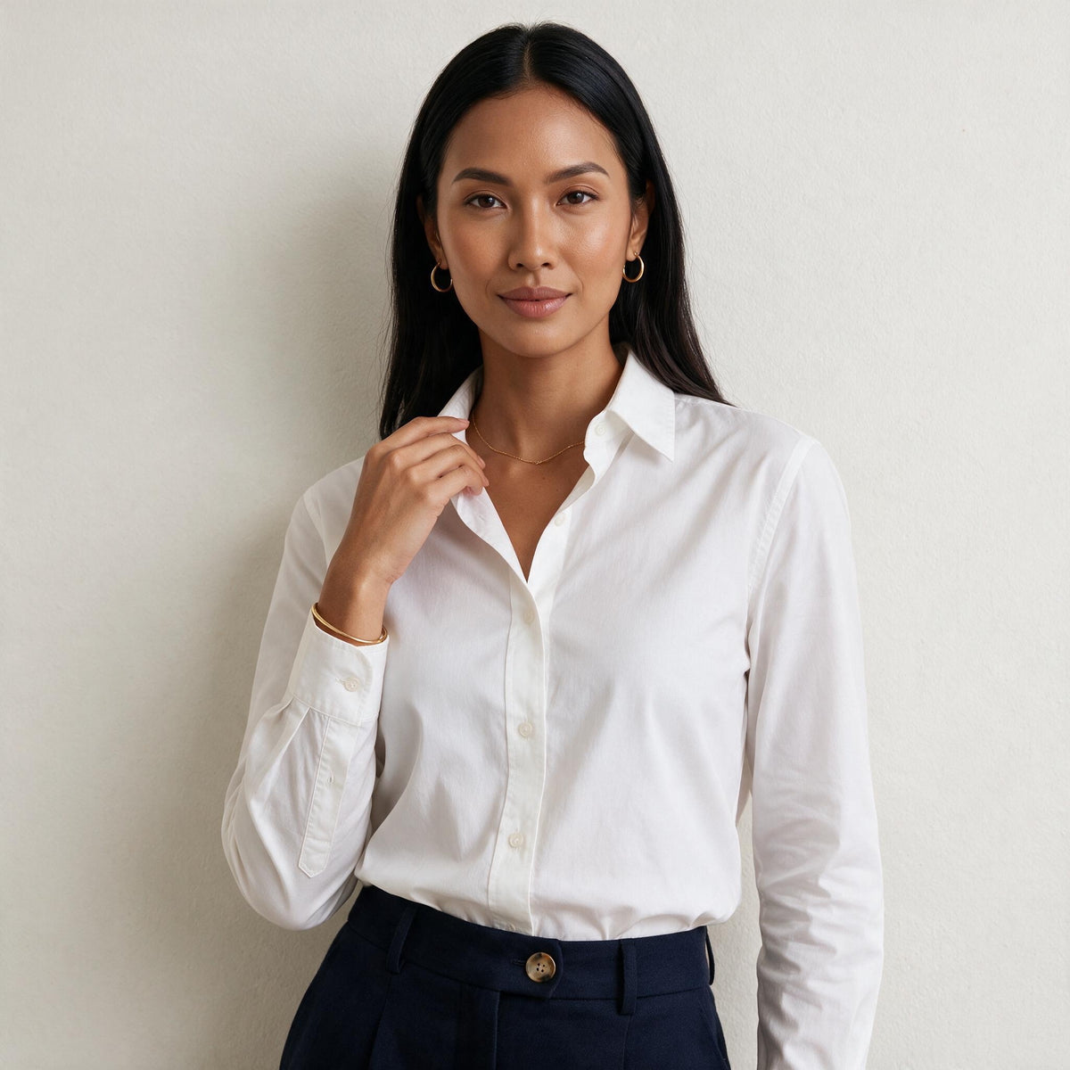 Holden and Hunt - white cotton shirt- front